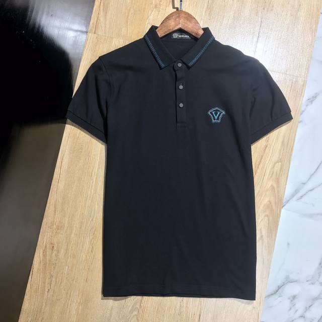 Versace Versace Ss new spring and summer models, available at the counter simult