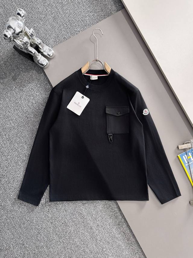 Moncler 2025 new woven pocket patchwork craftsmanship with custom small logo. Un