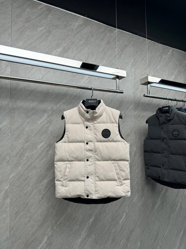 The top version of the whole network Exclusive real shot of the big goose new b