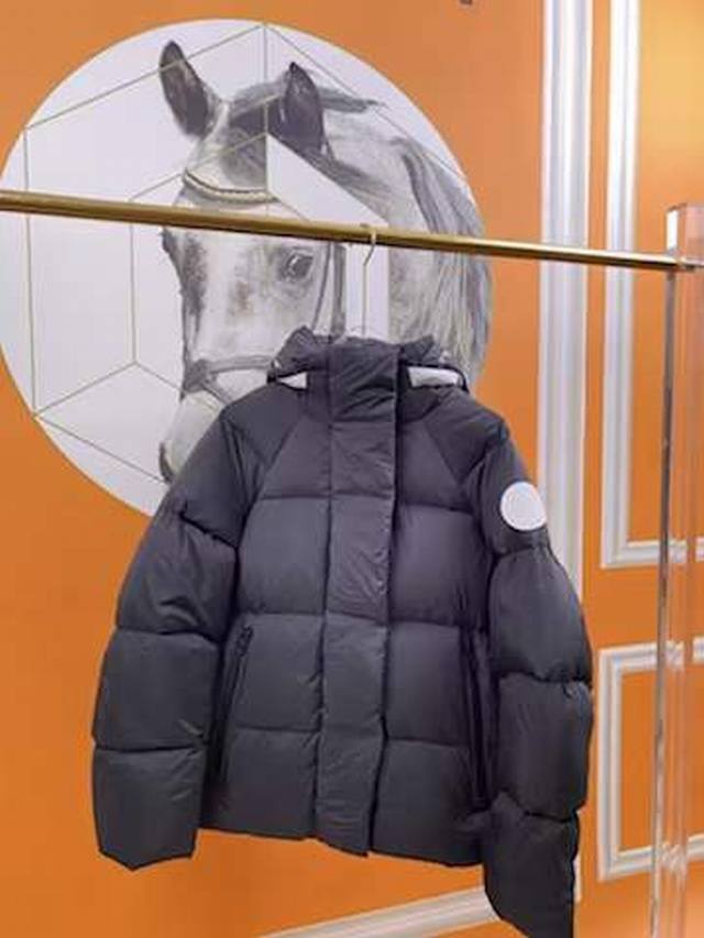 Factory Price: p Canada Goose Capsule White Label Down Jacket Canada Goos* Desi