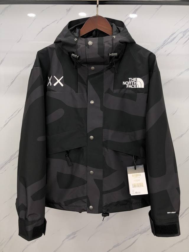 Discount price The North Face X Xx Kaws joint model Fw22 outdoor color-blocked