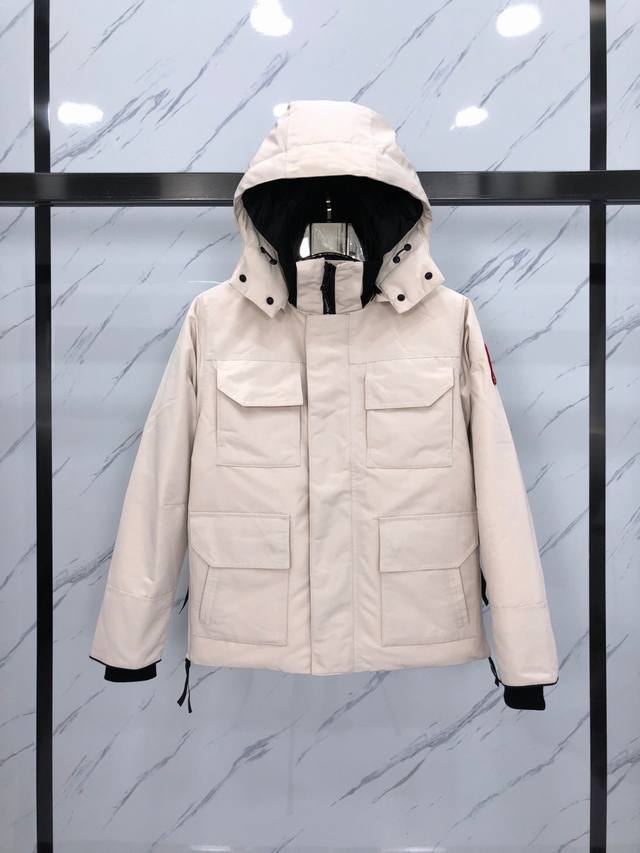Style: Canada Goose 26 styles for men and women. Color: Off-White. Factory dire