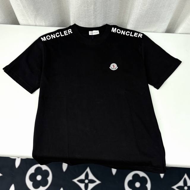 Moncler 3D offset logo heavy craft round neck pullover short sleeve double yarn