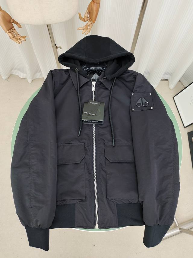 Canadian Moose Knuckles bomber jacket. This high-end, latest model features a m