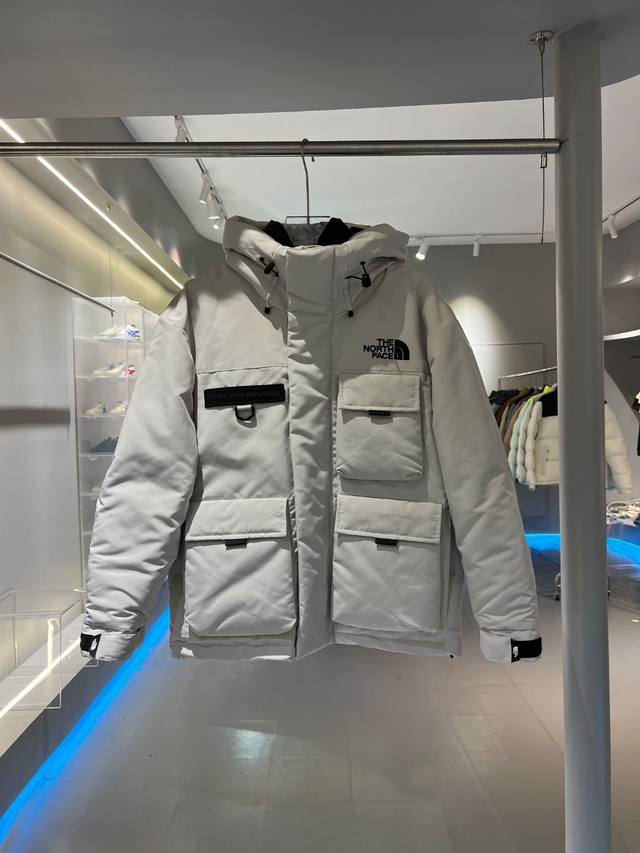 Original quality white The North Face Tnf multi-pocket workwear hooded down jac