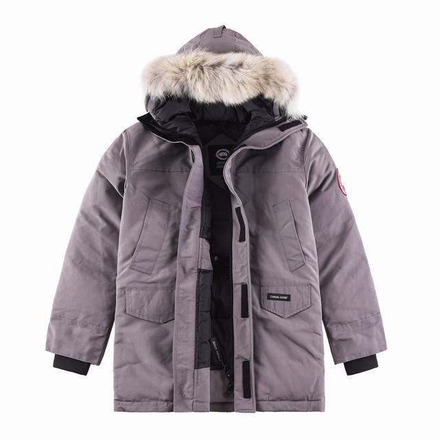 Canada Goose 13 classic down jackets Exclusive photos of light grey and white ba