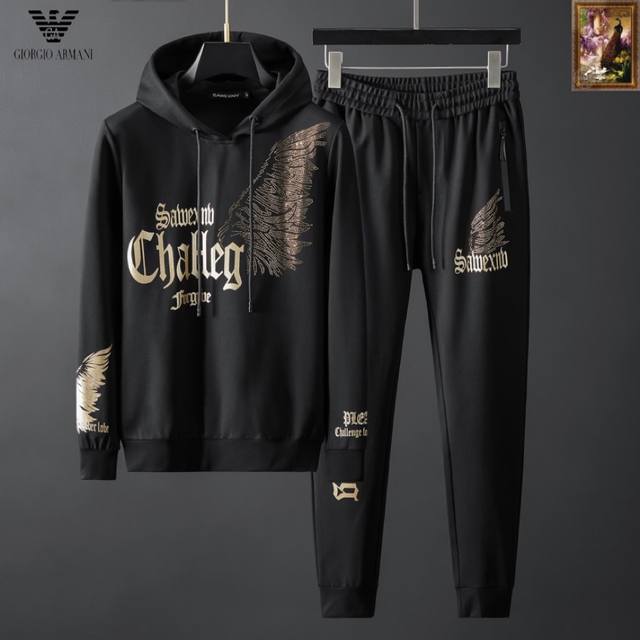 Armani's autumn collection for overweight women is here! High-quality sweatshir