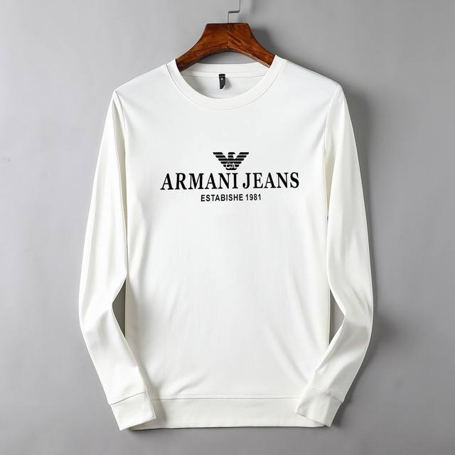 Armani Autumn/Winter 2730 Collection sweatshirt, available on the official websi