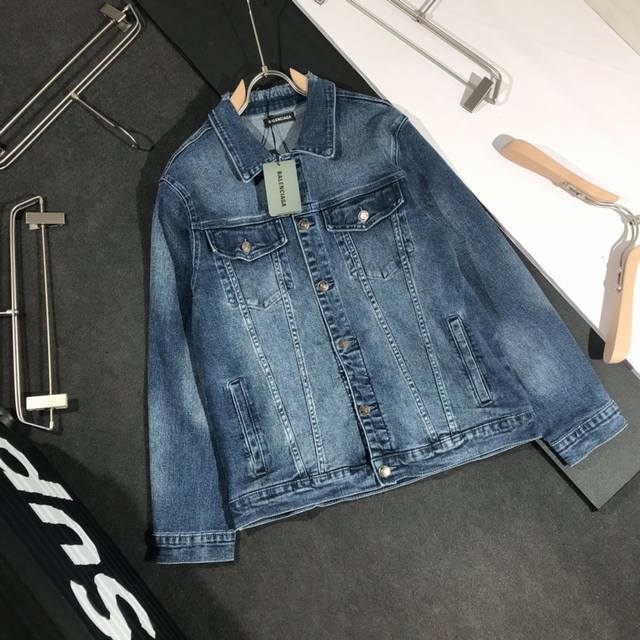 Counter quality, the main push Balenciaga Paris family early spring new wave co
