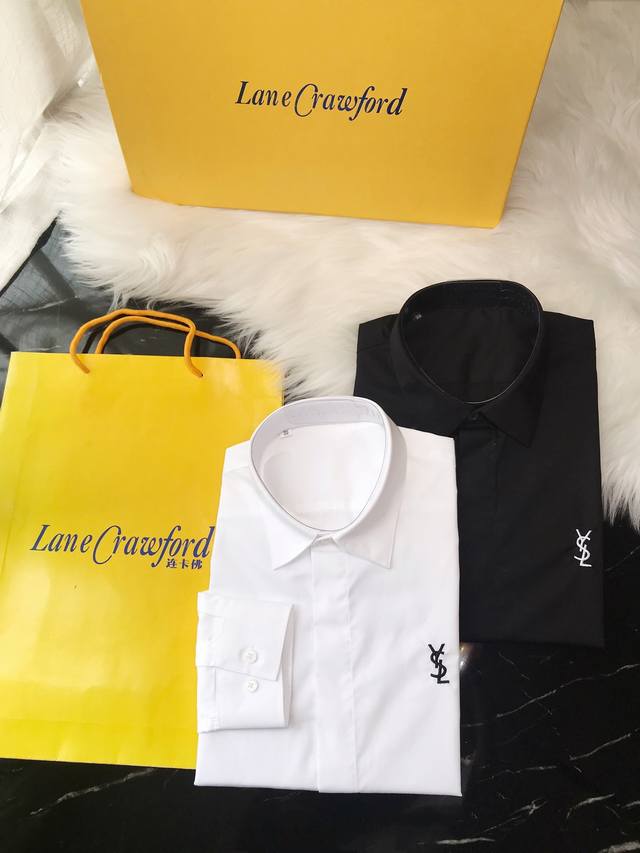 Y*L Saint Lan SS classic style with brand letter logo embroidery on the chest. V