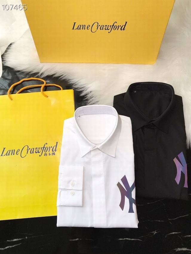 Guc*IG's latest Ss style with Ny laser reflective heat transfer on the chest and