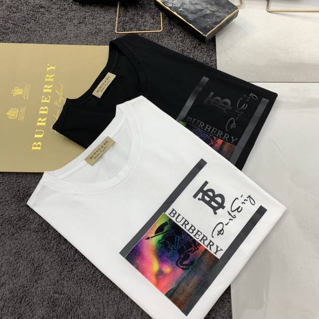 Burberry Spring/Summer 2020 original short-sleeved T-shirt! Made from custom-ma