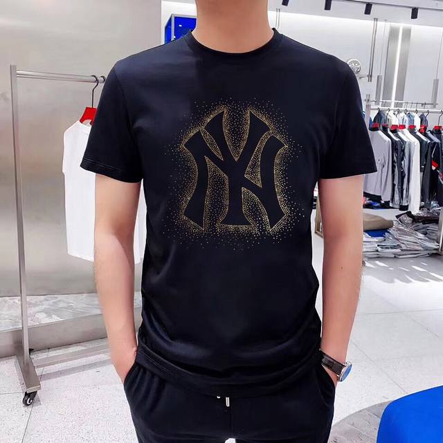 Gucci's first-ever rhinestone wash-off package, M-4XL, features the latest rhin