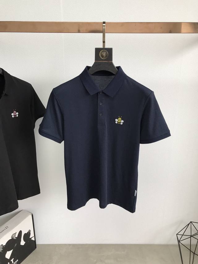 Dio Dioss' latest classic polo shirt is now available at the counter. The honey