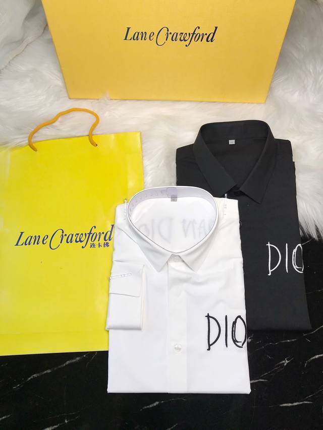 Dior shirt collaboration artist signature series embroidered letters curved hem