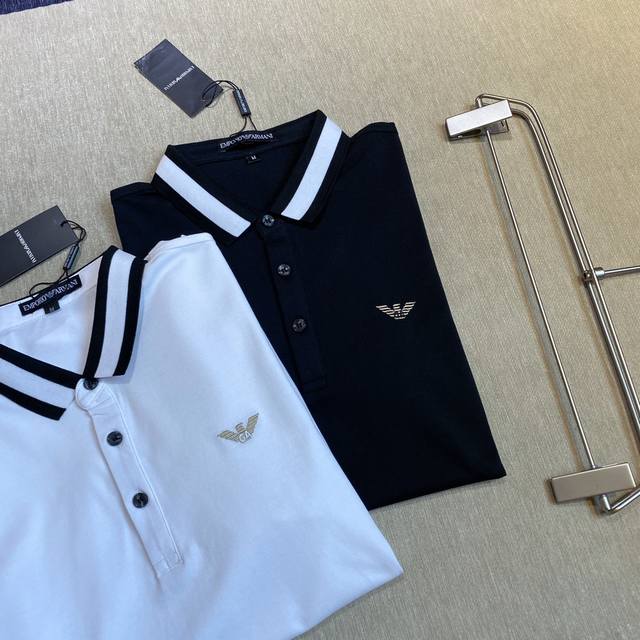 Armani: The latest official men's short-sleeved lapel T-shirt, a classic piece w