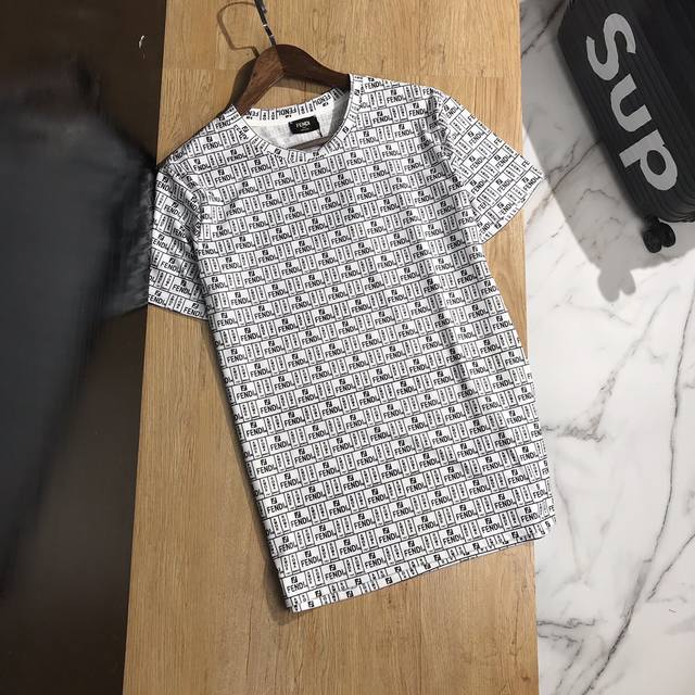 Fendi Fendi 20Ss Early Fall Limited Edition Full-Length Print T-shirt. 20Ss G-ne