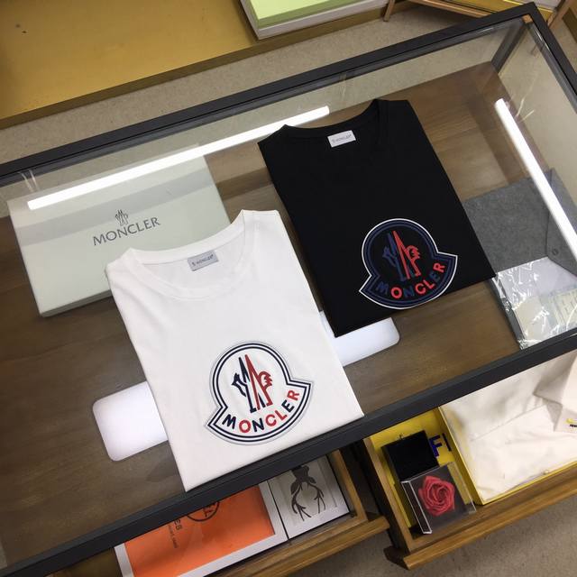 Hot item coming to Mengkou~ counter men's round neck short-sleeved shirt, with