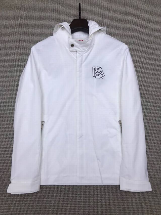Prada Autumn/Winter 2020 casual windbreaker jacket. Lightweight and youthful, t