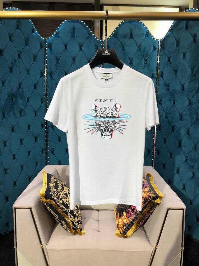 Balenciaga's latest hit round-neck short-sleeved shirt, available simultaneousl