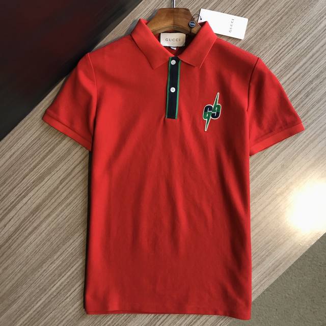 Gucci's new spring/summer men's embroidered short-sleeved lapel T-shirt, a count