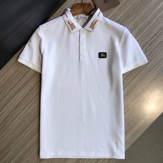 Burberry's new spring/summer collection features a classic lapel polo shirt. Mad