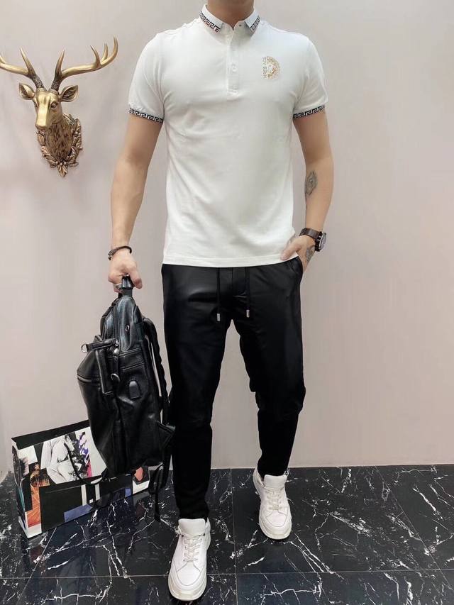 Versace's new spring and summer cotton short-sleeve shirt is launched with great