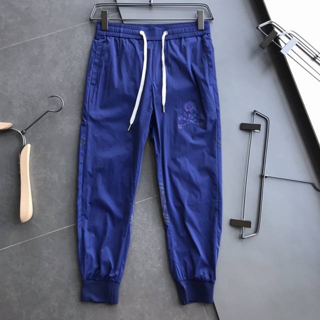 New spring and summer casual sweatpants from the official store! Highly recomme