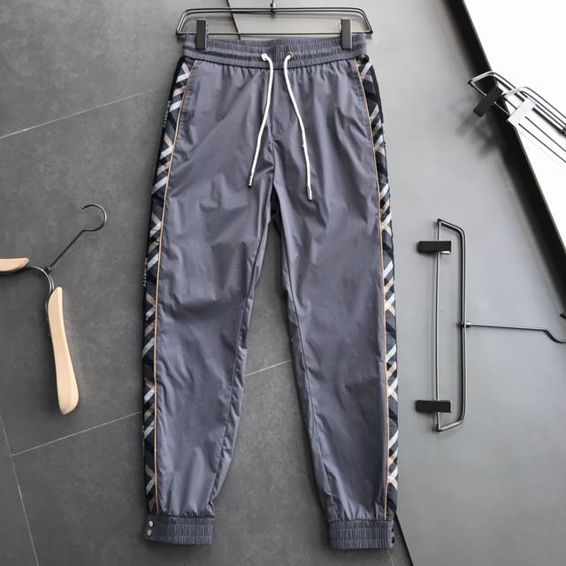 Spring/Summer hot-selling casual sweatpants, a must-have this season, feature a