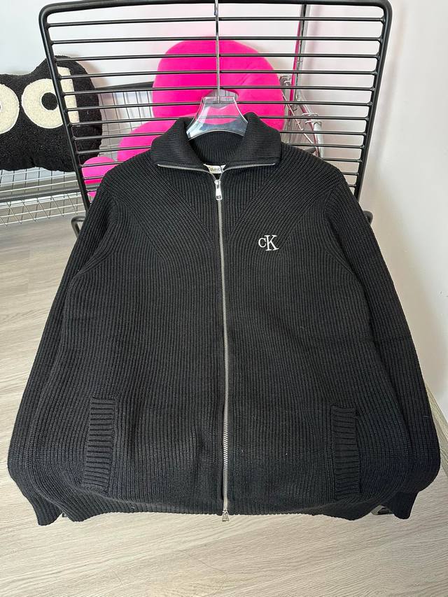 Style number: Hmy171# Ck chest embroidered stand-up collar knitted jacket. Same