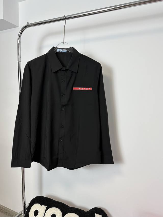 Style number: Hmy169# Prada classic red label small leather label long-sleeved