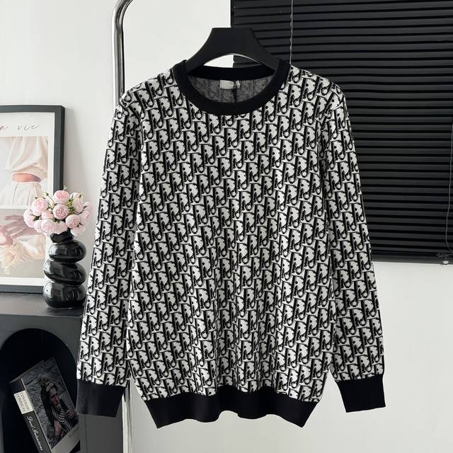 Style No.: M81 Dior Dior all-over printed round neck sweater latest autumn and
