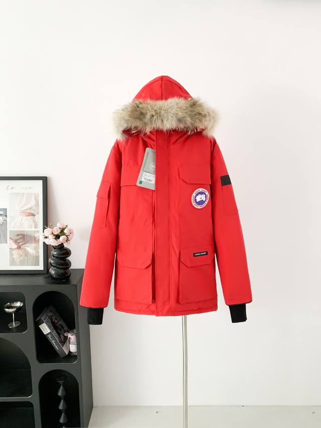 Top-quality, fake model photos, taken in-house. Please do not steal or pass off