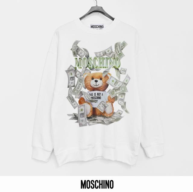 Moschino 440g printed terry crewneck sweatshirt. Breathable pure cotton fabric i