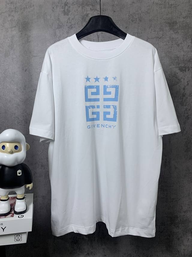 Givenchy* GivenchyGivenchy* Givenchy classic five-pointed star print short-sleev