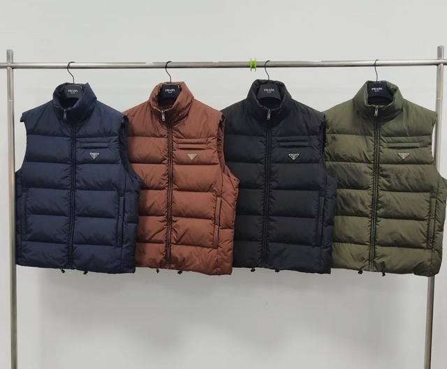 A must-have fall and winter item from the P-brand official website, this casual,