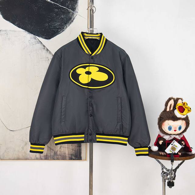 Zp Version [Exclusive] Louis Vuitton floral stripe contrasting color fabric is m