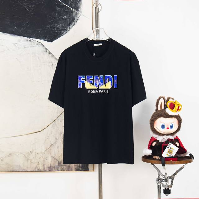 Zp version [Exclusive Supply] Fendi 270g round neck short-sleeved T-shirtBrand c