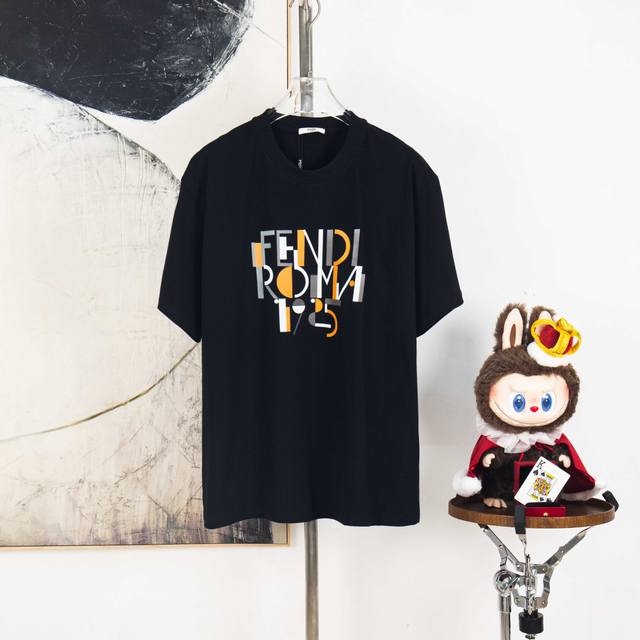 Zp version [Exclusive Supply] Fendi 270g round neck short-sleeved T-shirtBrand c