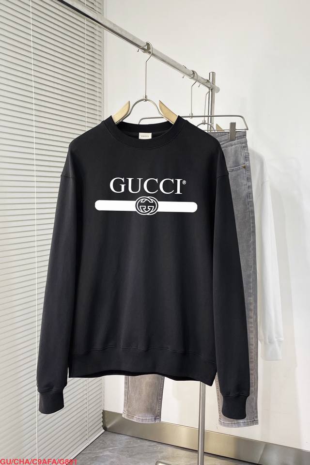 This is a Gucci autumn/winter new model with three complete labels. This T-shir
