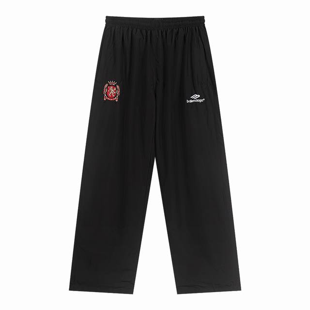 Price: Minimum order quantity: one piece. Orders in bulk +10 Color: Black Size: