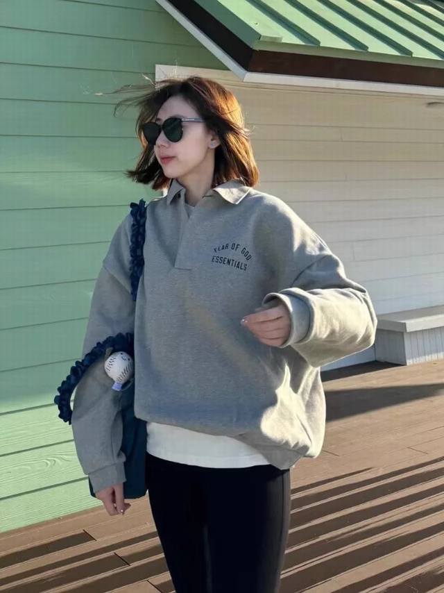 Hot model picture Fear Of God Essentials Fall24 Back To School series Fleece pol