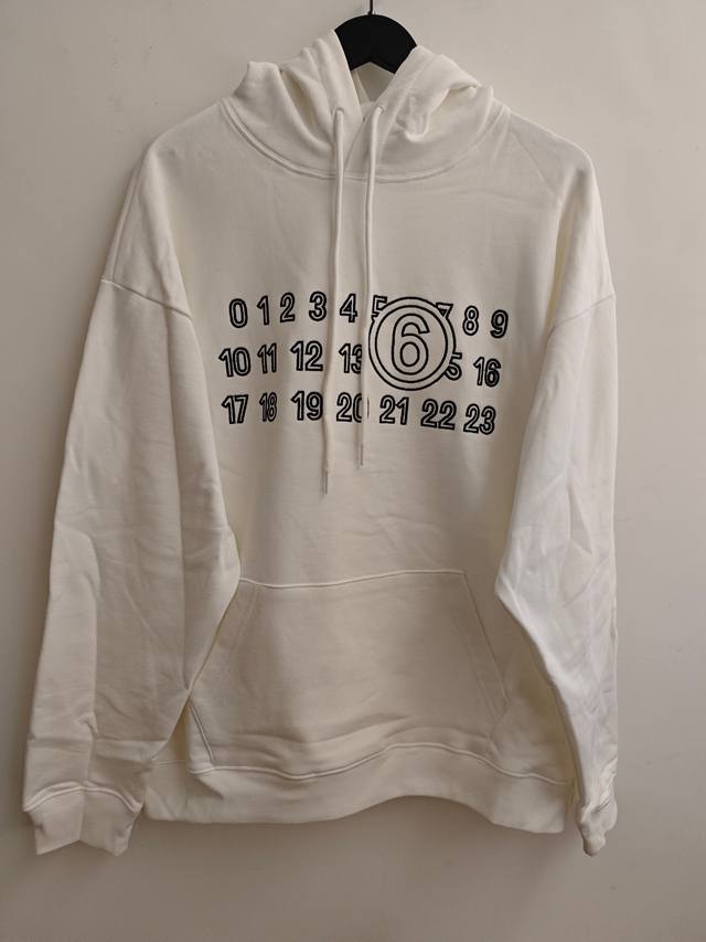 Style No. M418 Batch 160g Version Mm6 Maison Margiela Digital Embroidery Hooded