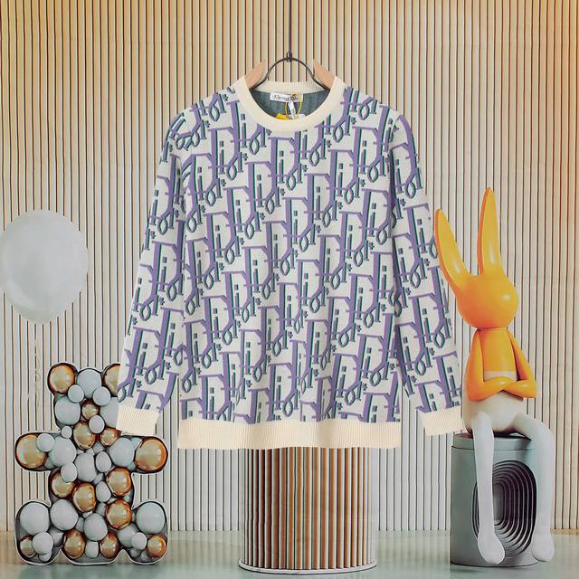 Dior Autumn/Winter Jacquard Round Neck Knit Pullover SweaterA must-have item for