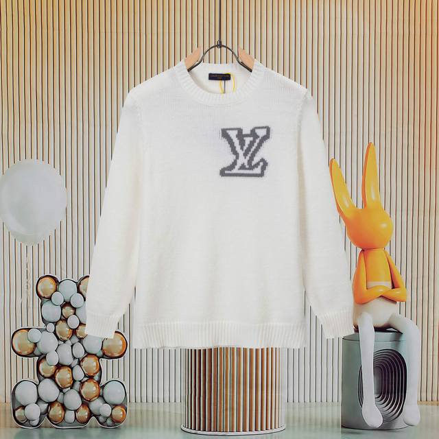 Lv Louis Vuitton's popular jacquard wool knit sweater, Os-style, unisex. The ent