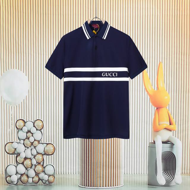 Gucci's new color-blocked logo striped lapel jacquard polo shirtHigh-end version