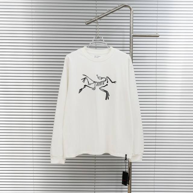 Top version difference currency Style: Arc'teryx Graffiti Logo pullover long-sle