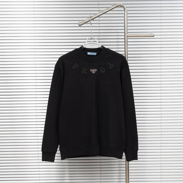 Top version difference currency Style: Prada triangle logo scarf pullover long s