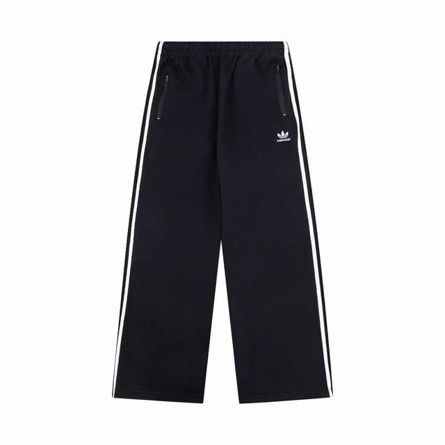 w8861# Balenciaga X Adidas Ss24 contrasting logo print and striped trims. Elasti
