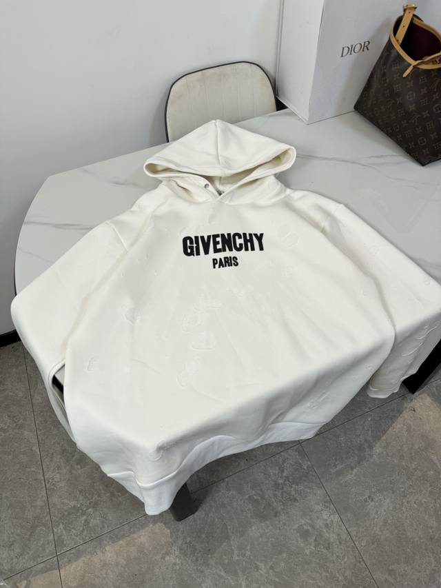 Style number: S104 High version Givenchy Gvc burnout letter print large hole ro